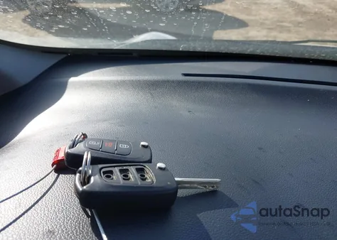 2013 Kia Rio Ex z USA, uszkodzony, nr VIN KNADN4A37D6103547